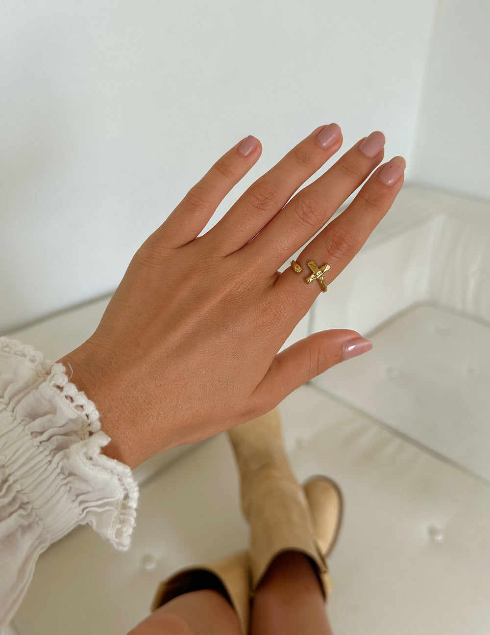Textured Wrapped Cross Ring - Elevated Faith